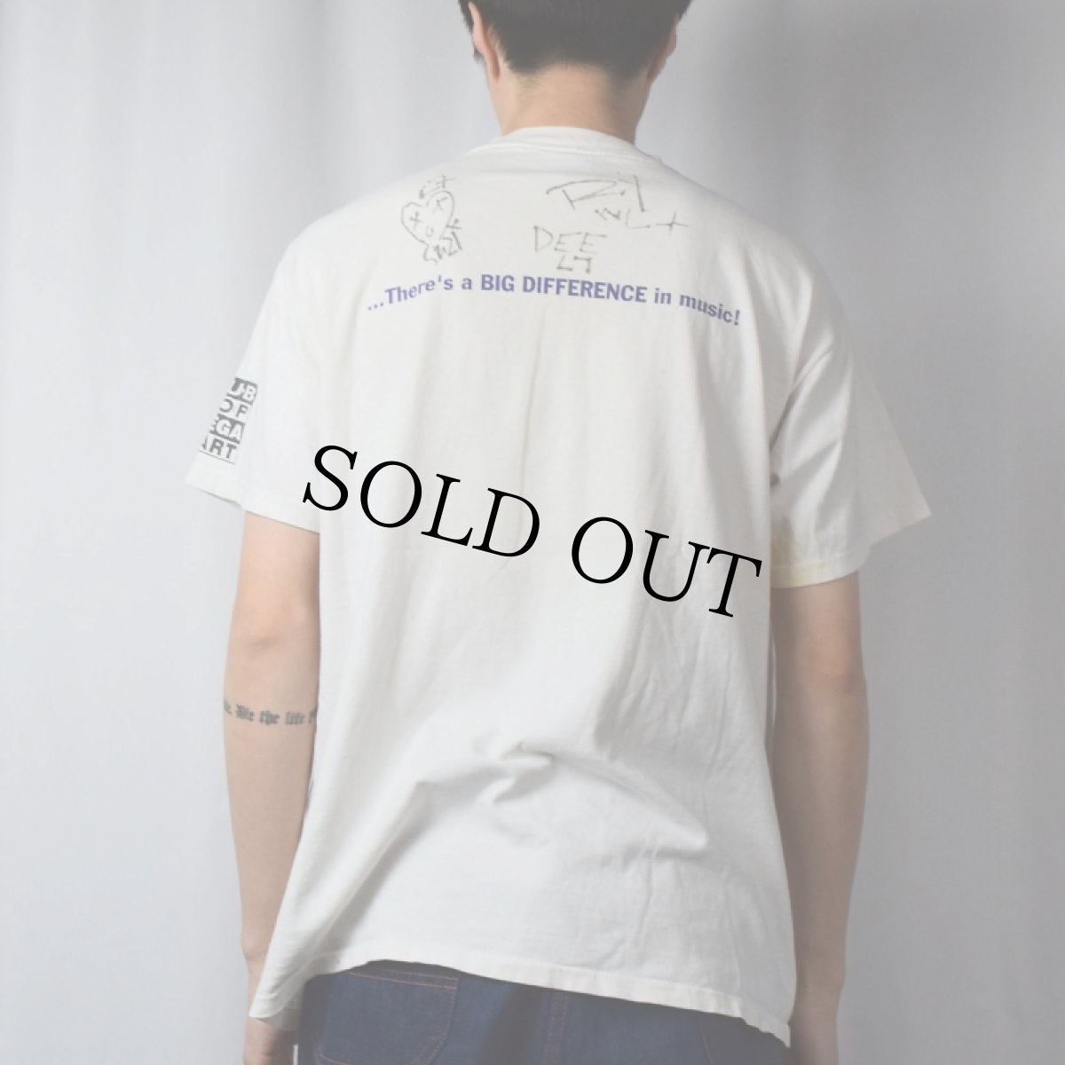 画像3: 90s SUB POP PUNKY USA製 "L7" サイン入り レコード・レーベル キャラクタープリントTシャツ XL (3)