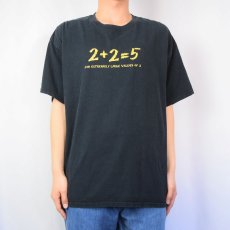画像2: ThinkGeek "2+2=5" プリントTシャツ BLACK XL (2)