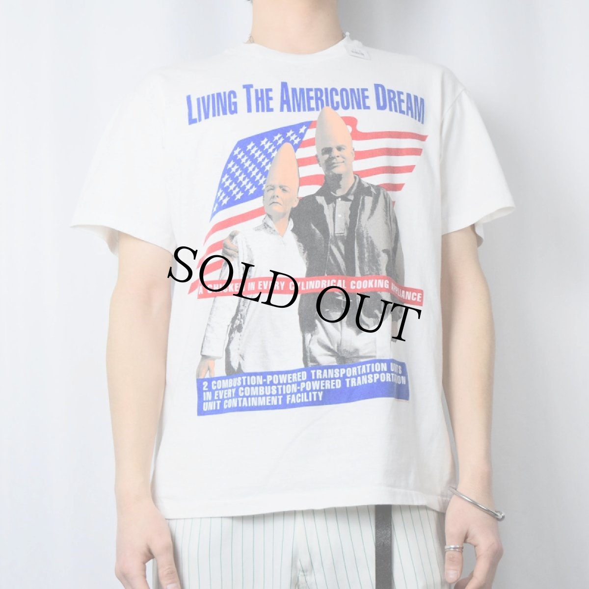 画像2: 90's CONEHEADS USA製 "LIVING THE AMERICONE DREAM" SF映画プリントTシャツ L (2)