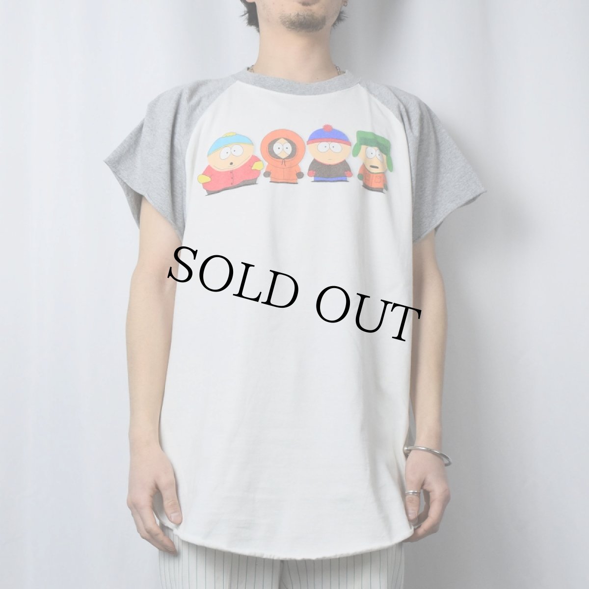 画像2: 90's SOUTH PARK USA製 カットオフ キャラクタープリントラグランTシャツ XL (2)
