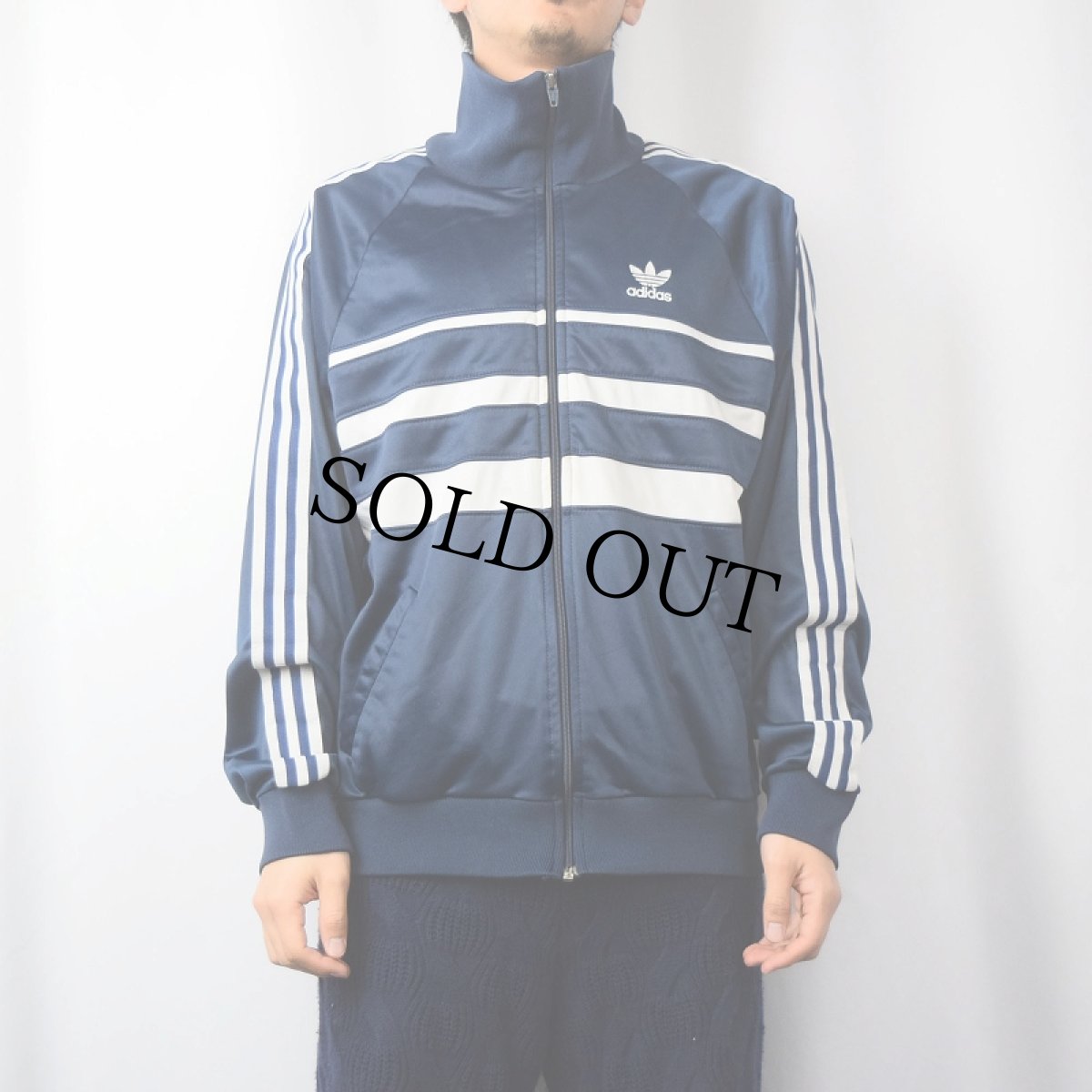 画像2: 80's adidas USA製 ボーダー柄 トラックジャケット NAVY L (2)
