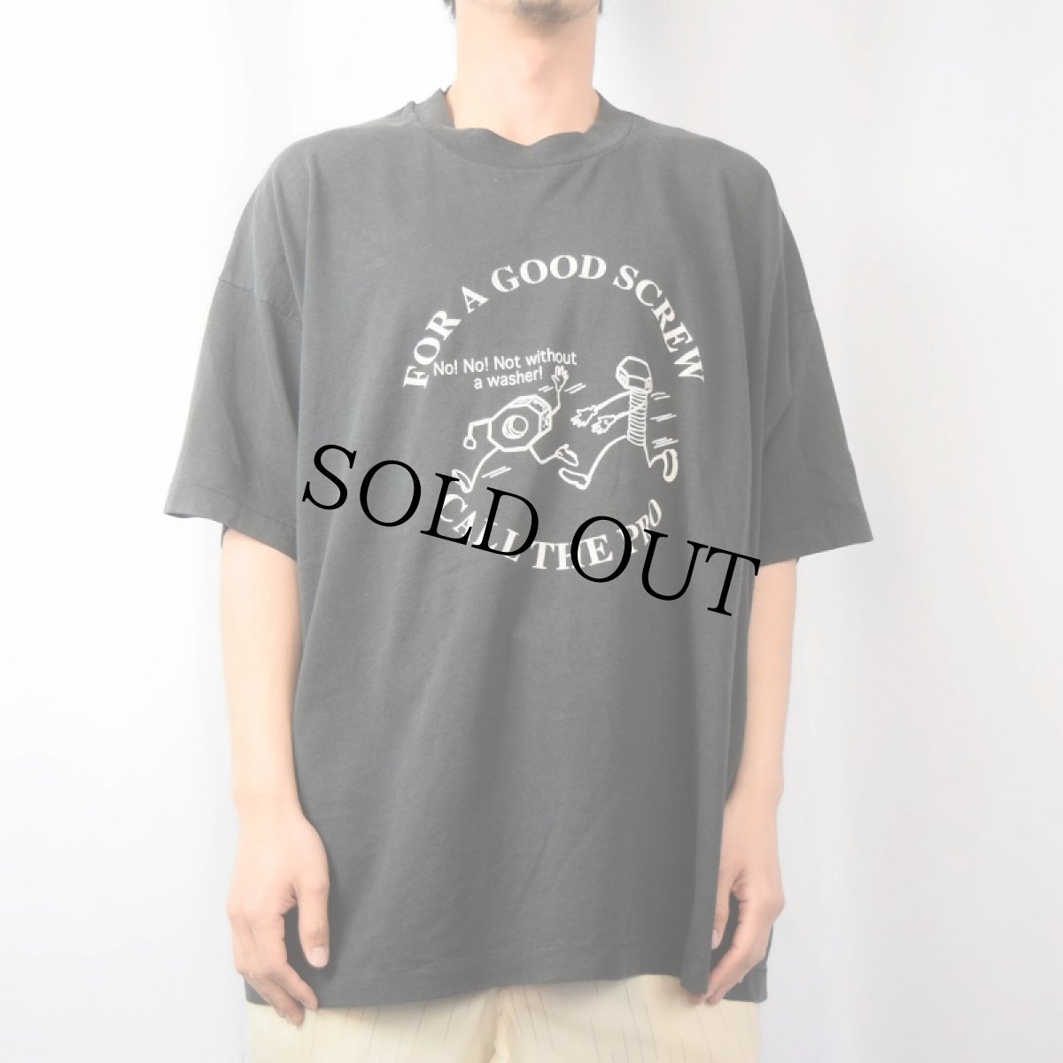 画像3: 90's USA製 "FOR A GOOD SCREW CALL THE PRO" シュールイラストTシャツ XXL (3)