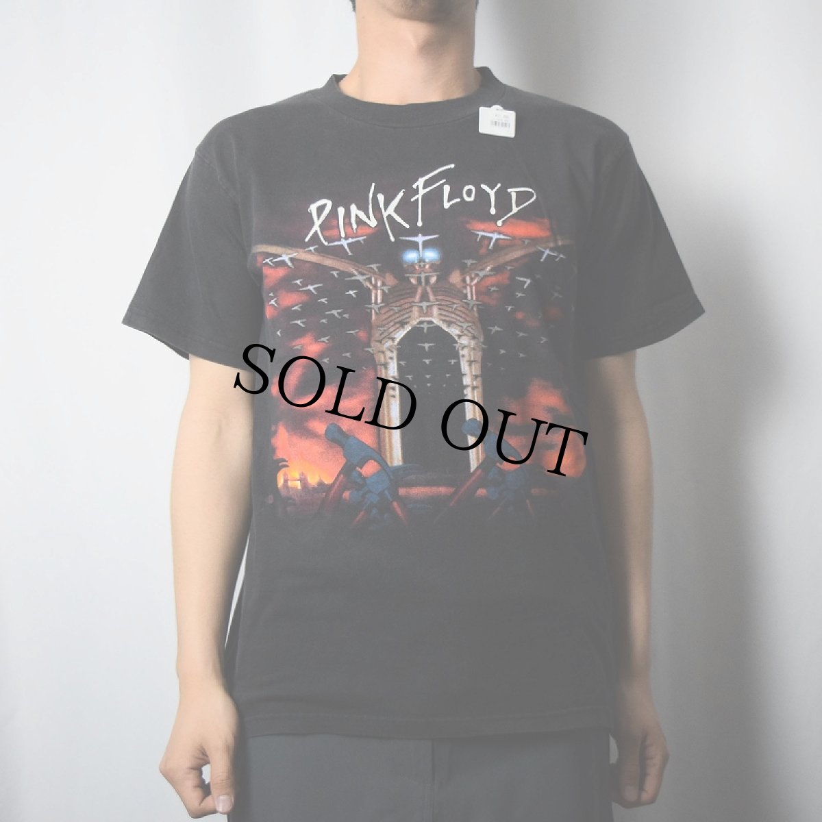 画像3: PINK FLOYD "THE WALL" ロックバンドアルバムTシャツ BLACK (3)