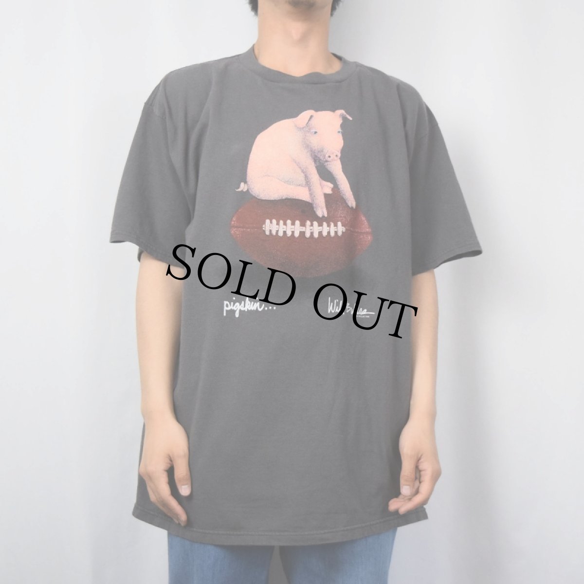 画像2: 90's Will Bullas "pigskin..." アートプリントTシャツ XL (2)