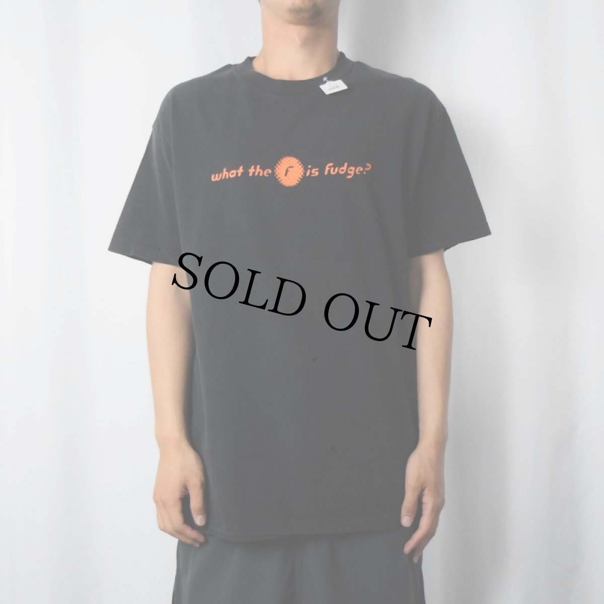 画像2: USA製 "what the F is fudge?" プリントTシャツ BLACK L (2)