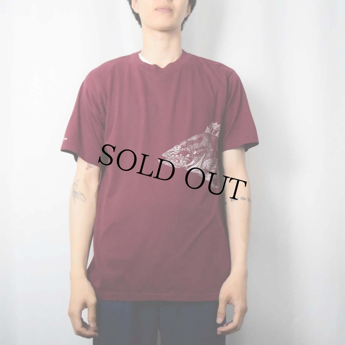 画像3: 80's USA製 "NASSAY GROUPER" 魚 巻きプリントTシャツ XL (3)