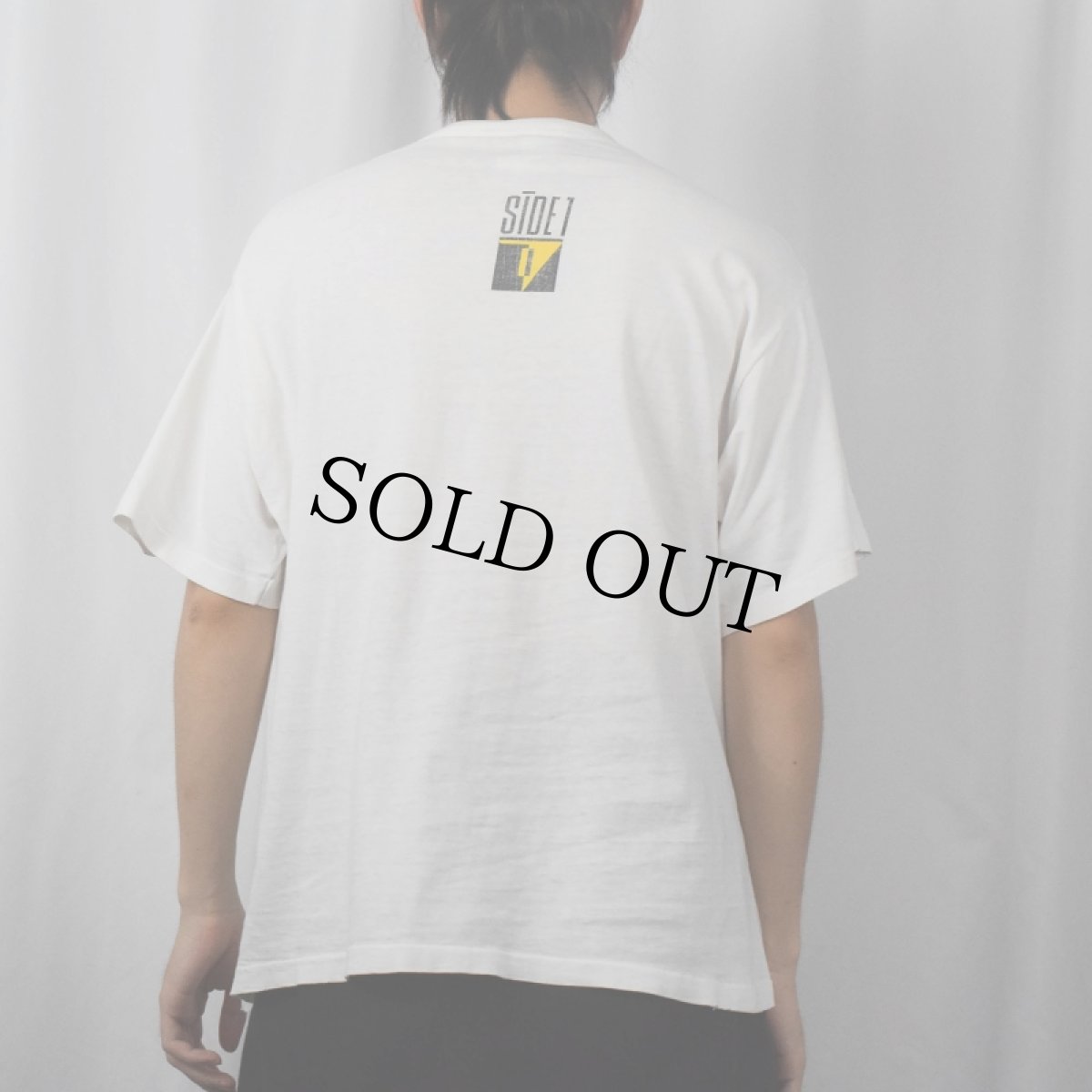 画像3: 90's NIKE 銀タグ USA製 "SIDE1" プリントTシャツ M (3)