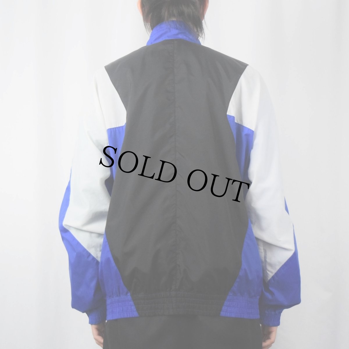 画像3: 90's NIKE 銀タグ ロゴ刺繍 切り替えデザイン ナイロンジャケット L (3)