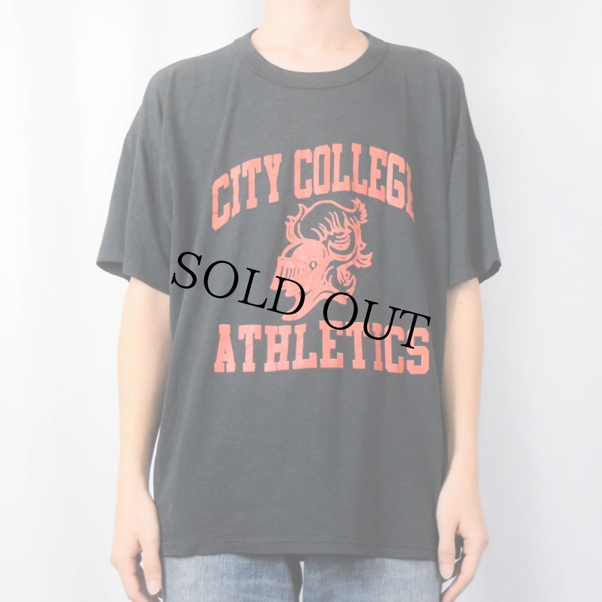 画像2: 80's RUSSELL ATHLETIC USA製 "CITY COLLEGE ATHLETIC" プリントTシャツ XL (2)