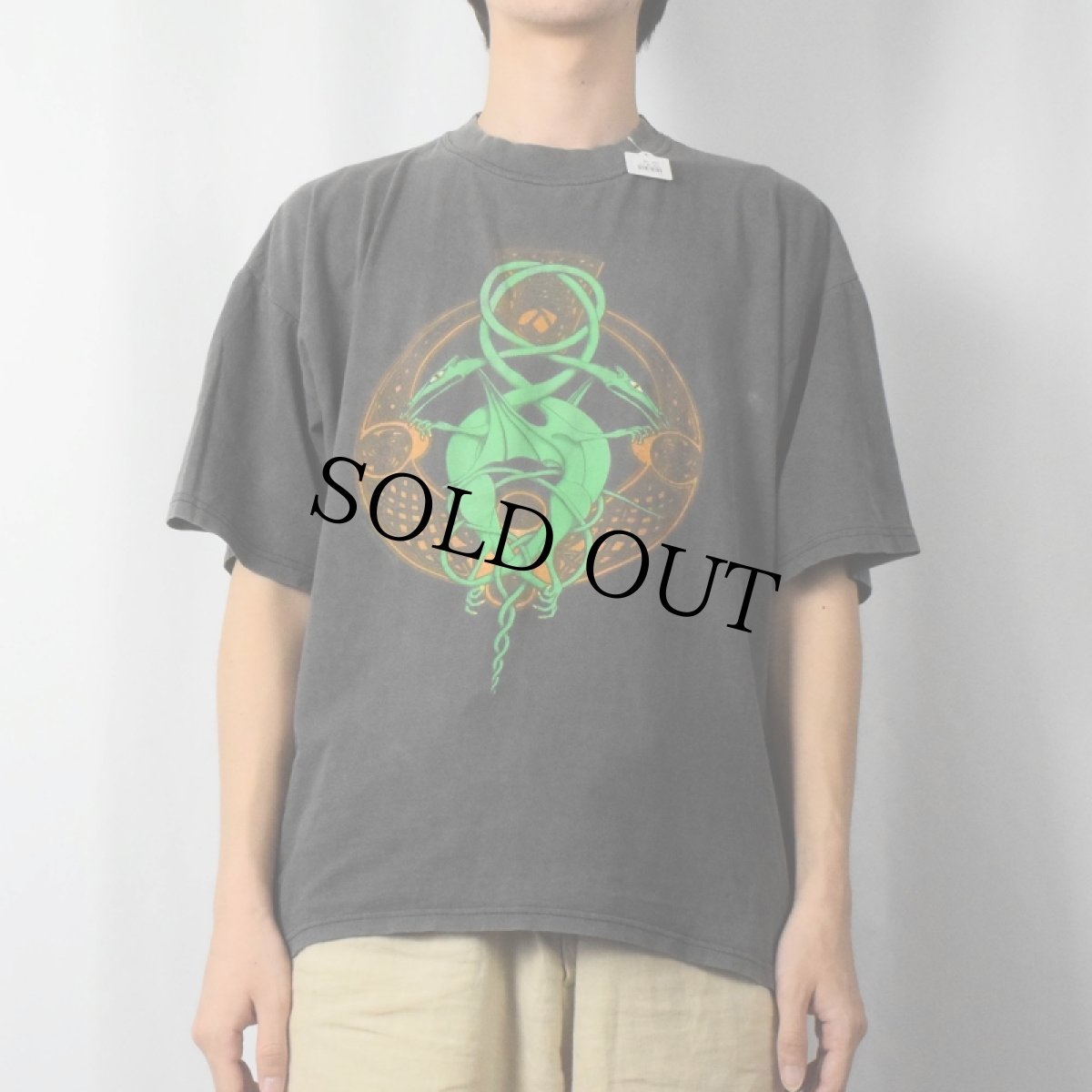 画像2: Hewlin UK ケルト文様×ドラゴンプリントTシャツ (2)