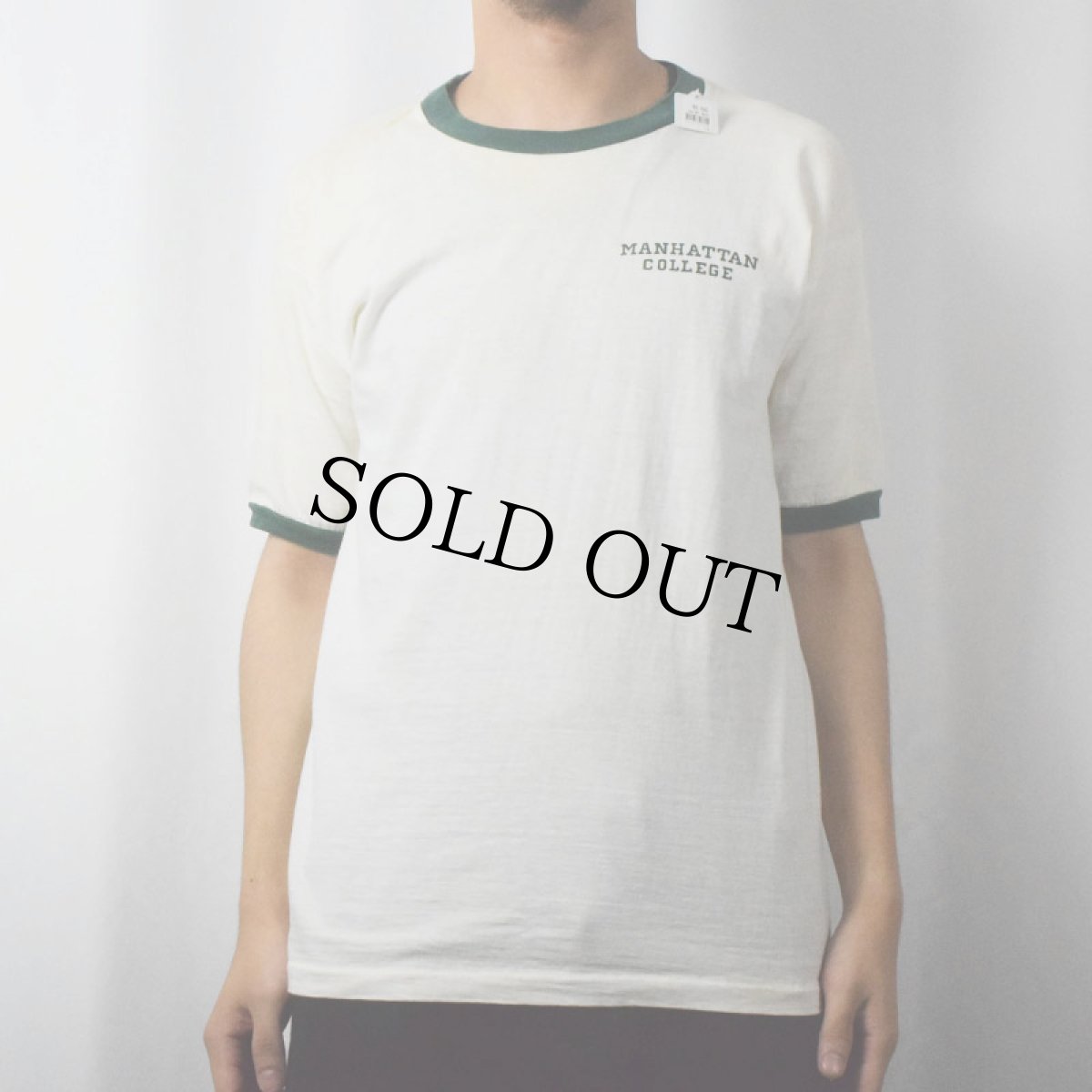 画像2: 60's Champion PRODUCTSタグ USA製 "MANHATTAN COLLEGE" プリントリンガーTシャツ L (2)