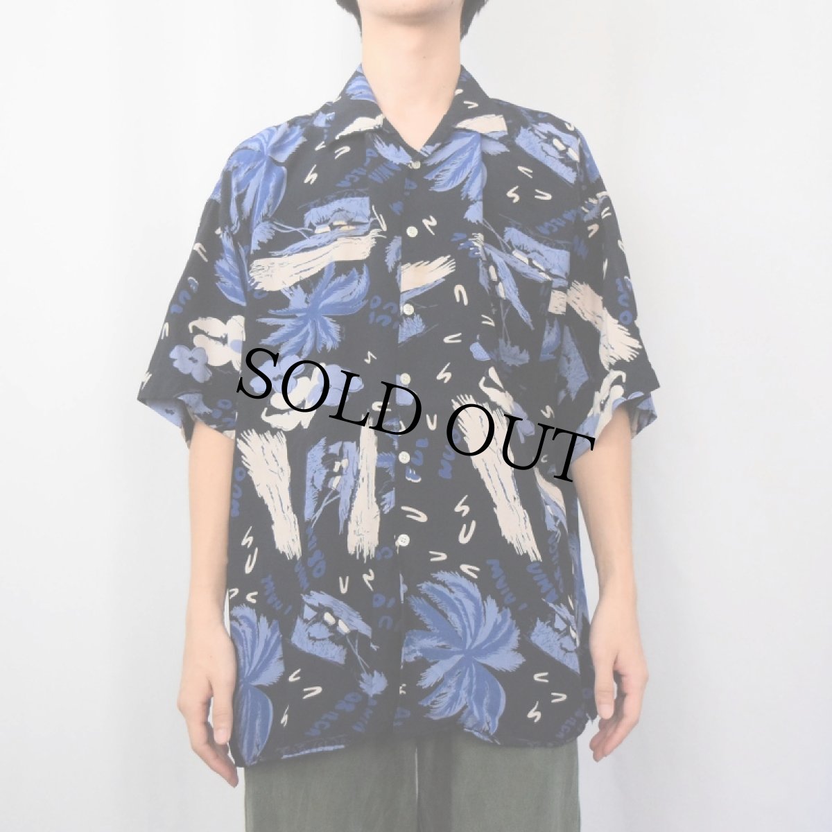 画像2: MOSCHINO オールオーバーパターン レーヨンアロハシャツ XL (2)