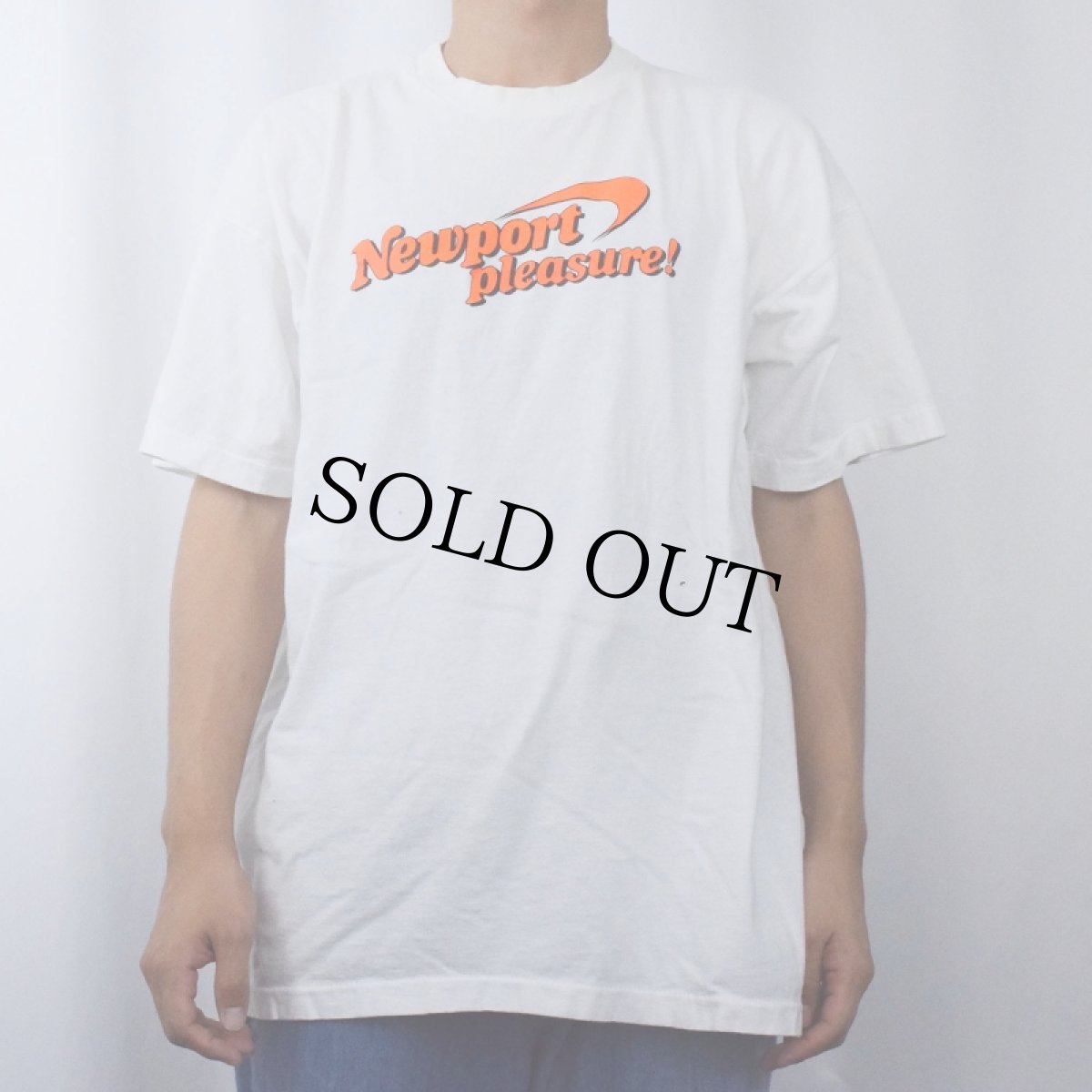 画像2: 90's "Newport pleasure!" タバコ企業 ロゴプリントTシャツ XL (2)