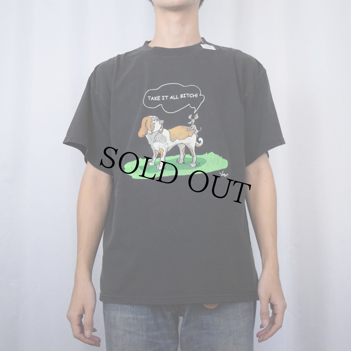 画像2: "TAKE IT ALL BITCH!" シュールイラスト エロTシャツ L (2)