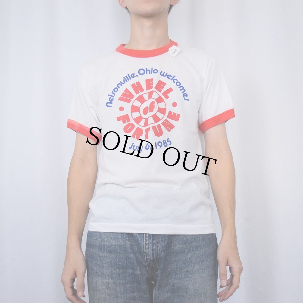 画像2: 80's "WHEEL FORTUNE" プリントリンガーTシャツ M (2)