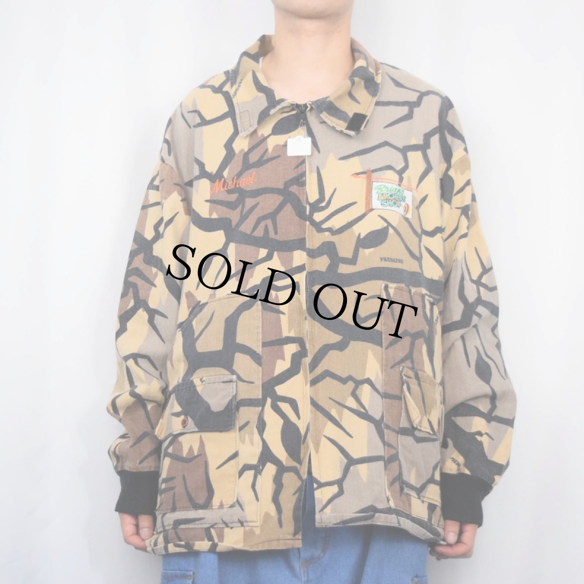 画像3: 90's PREDATOR CAMOUFLAGE USA製 プレデターカモ柄 刺繍入り ハンティングジャケット XXL (3)