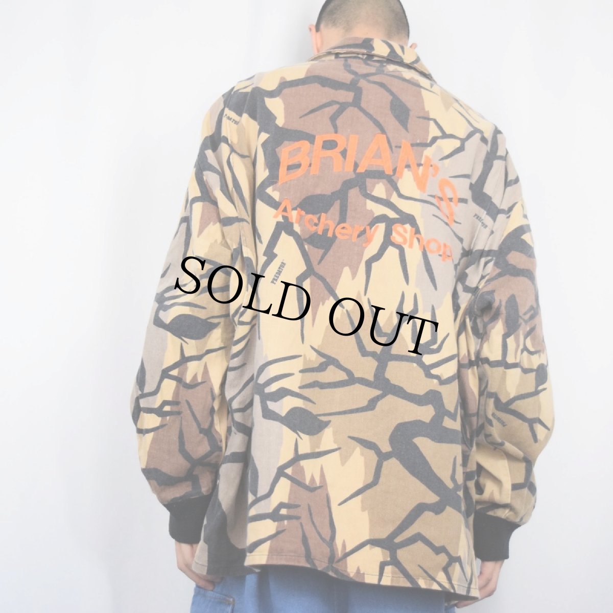 画像4: 90's PREDATOR CAMOUFLAGE USA製 プレデターカモ柄 刺繍入り ハンティングジャケット XXL (4)