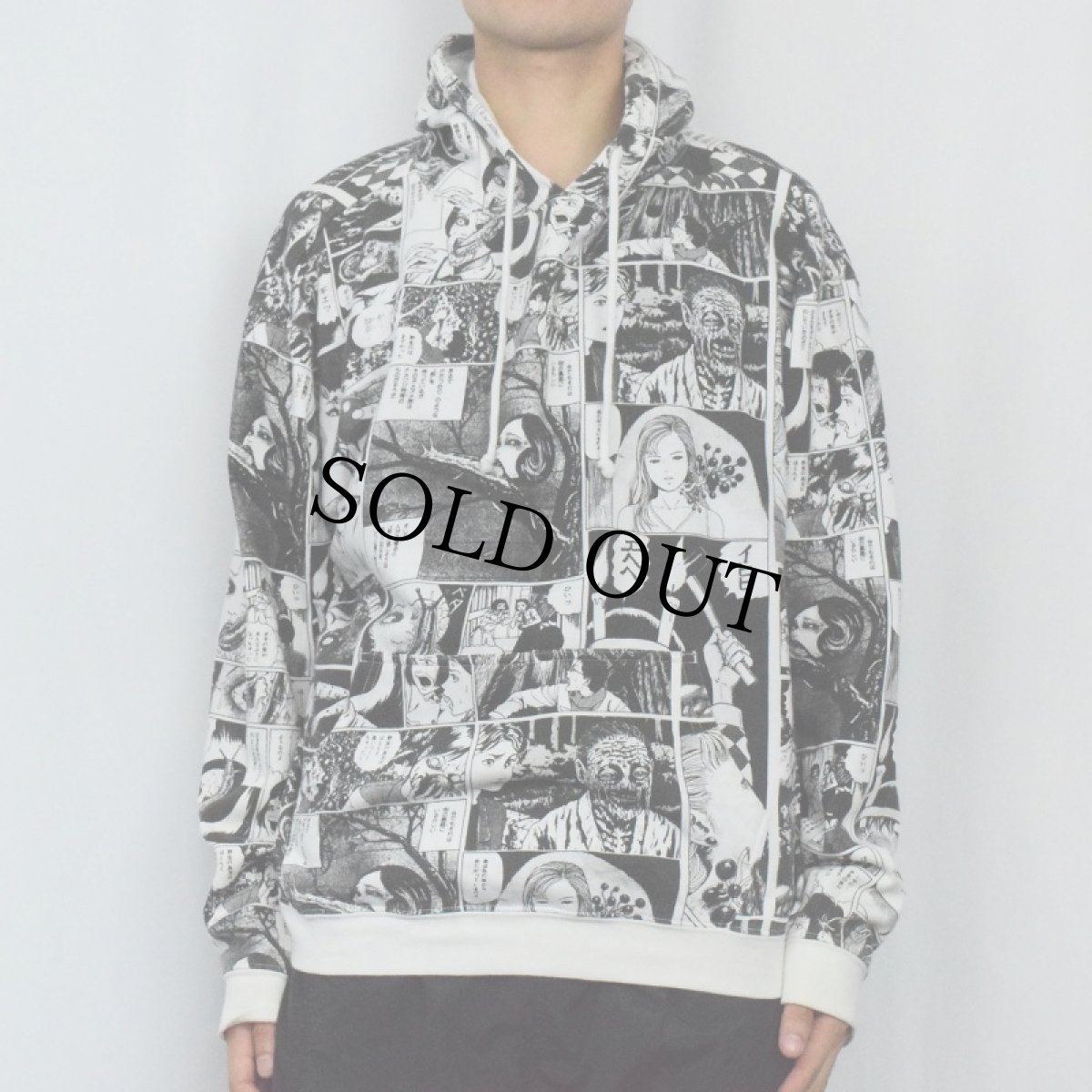 画像2: 伊藤潤二 漫画プリントスウェットフーディー L (2)