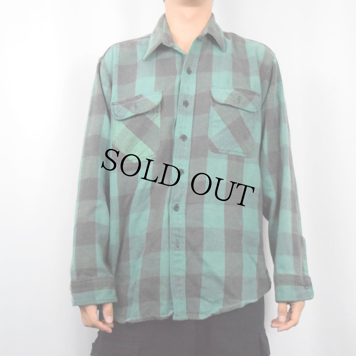 画像2: 70〜80's Prentiss USA製 バッファローチェック柄 ヘビーネルシャツ L (2)