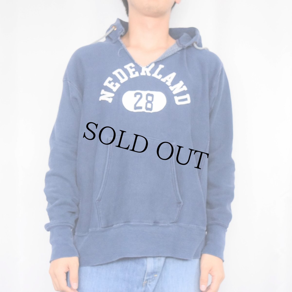画像2: 70's Champion REVERSE WEAVE 赤単色タグ USA製 "NEDERLAND" プリントスウェットフーディー NAVY L (2)