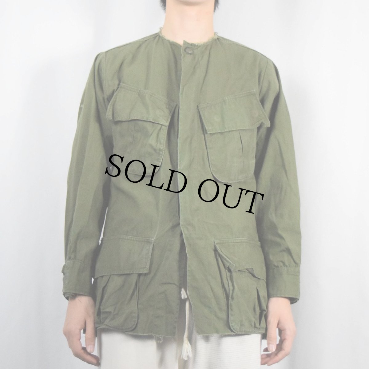 画像2: 60's U.S.ARMY カットオフ ジャングルファティーグジャケット 3rd X-SMALL REGULAR (2)