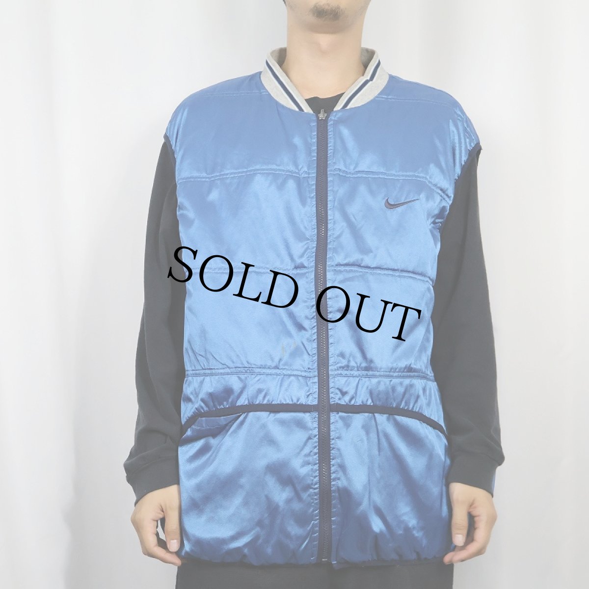 画像2: 90〜2000's NIKE ロゴ刺繍 シャイニーベスト (2)