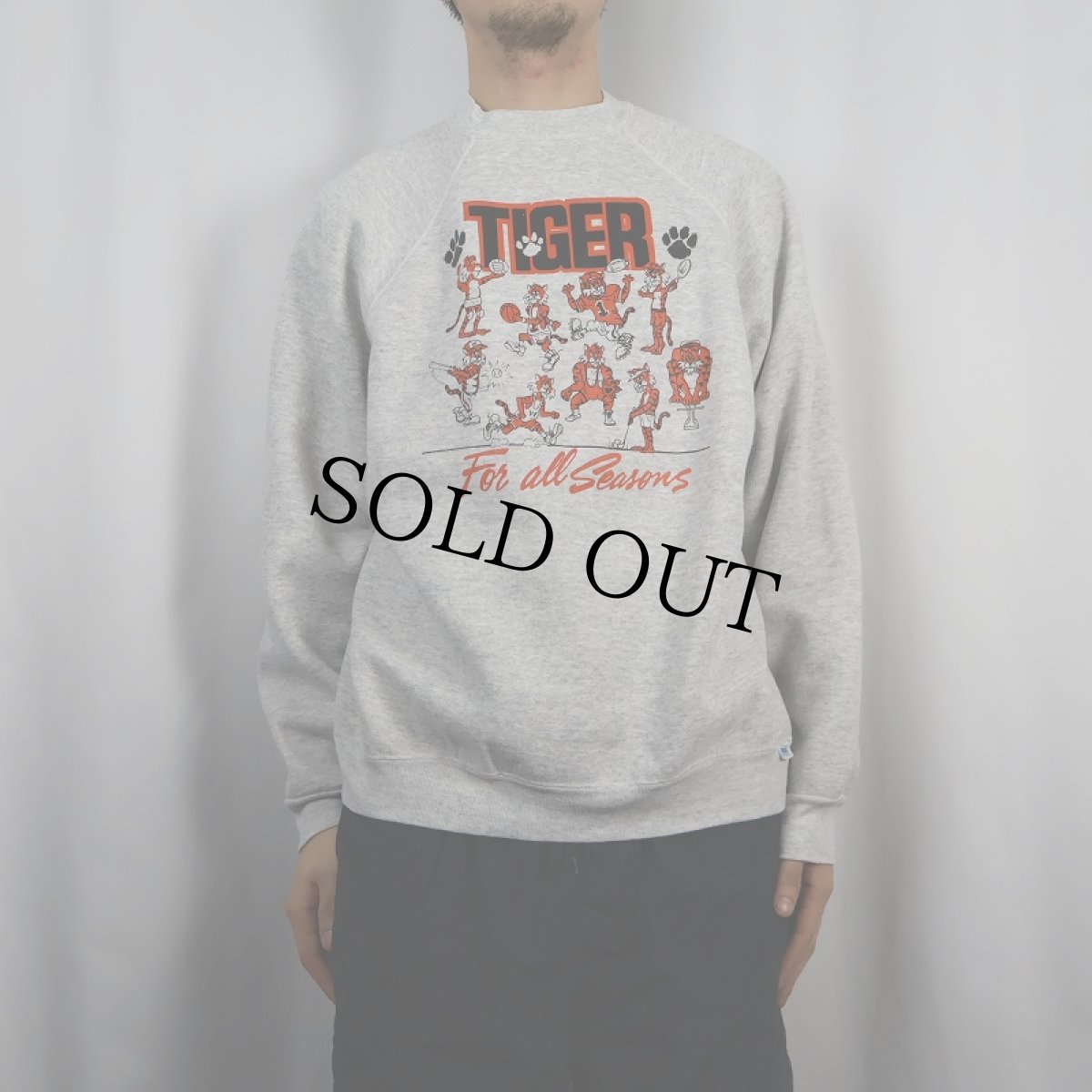 画像2: 90's USA製 "TIGER" イラストプリントラグランスウェット XXL (2)