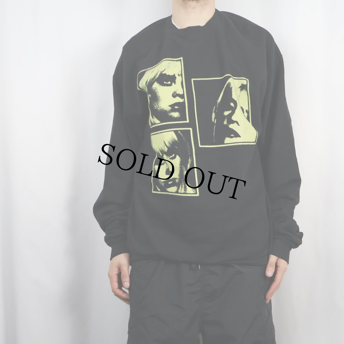 画像3: Billie Eilish "Happier Than Ever World Tour 2022" ミュージシャンツアースウェット BLACK L (3)