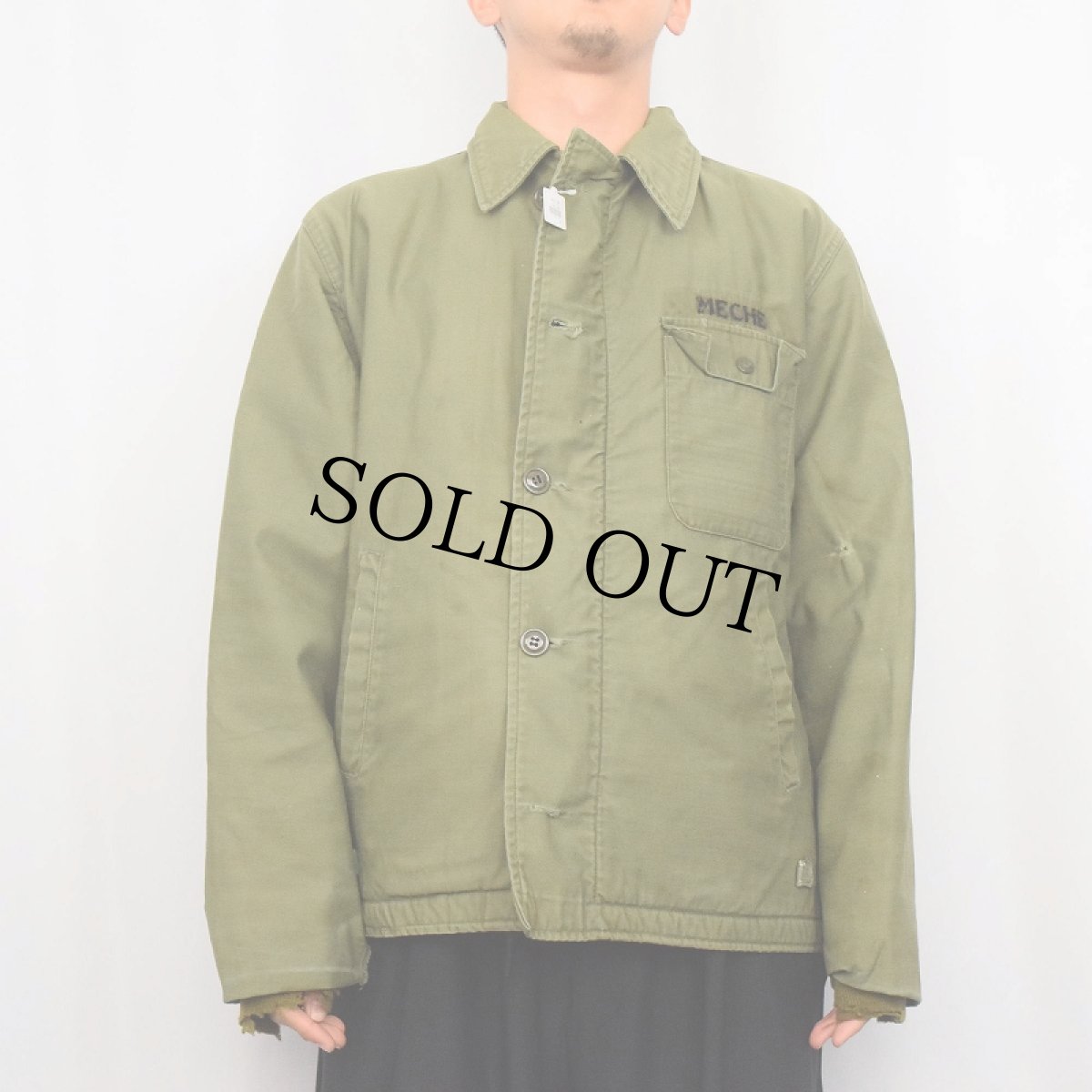 画像2: 60's U.S.NAVY A-2 デッキジャケット MEDIUM (2)