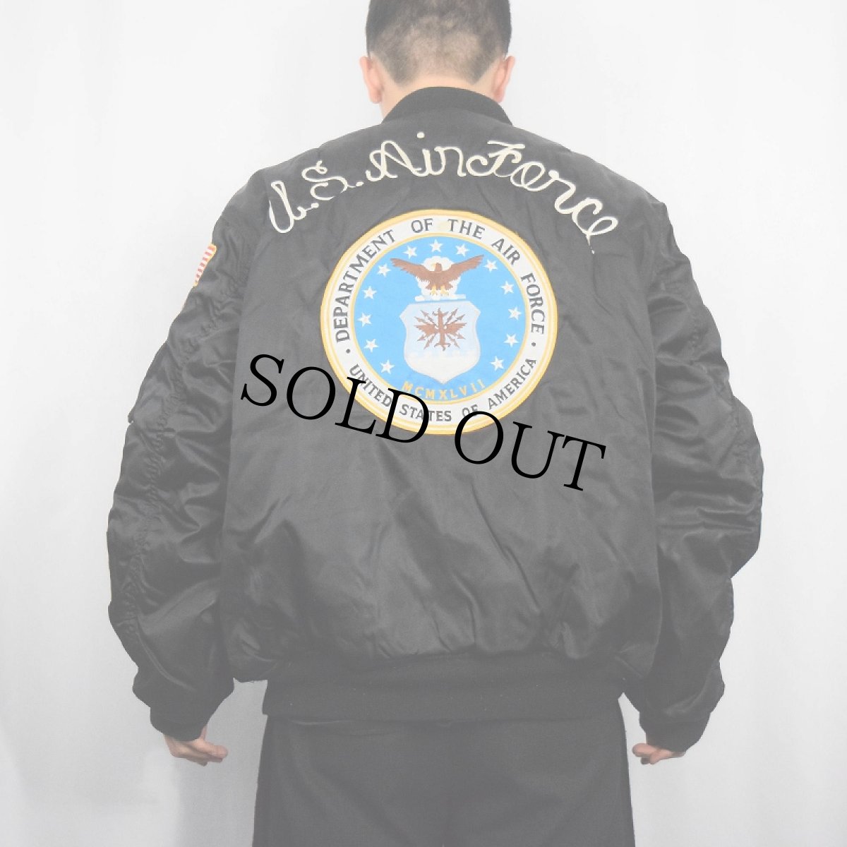 画像5: 80〜90's OMNI ACTIVE FORCE "MA-1 TYPE" ワッペン付き ナイロンジャケット BLACK XL (5)