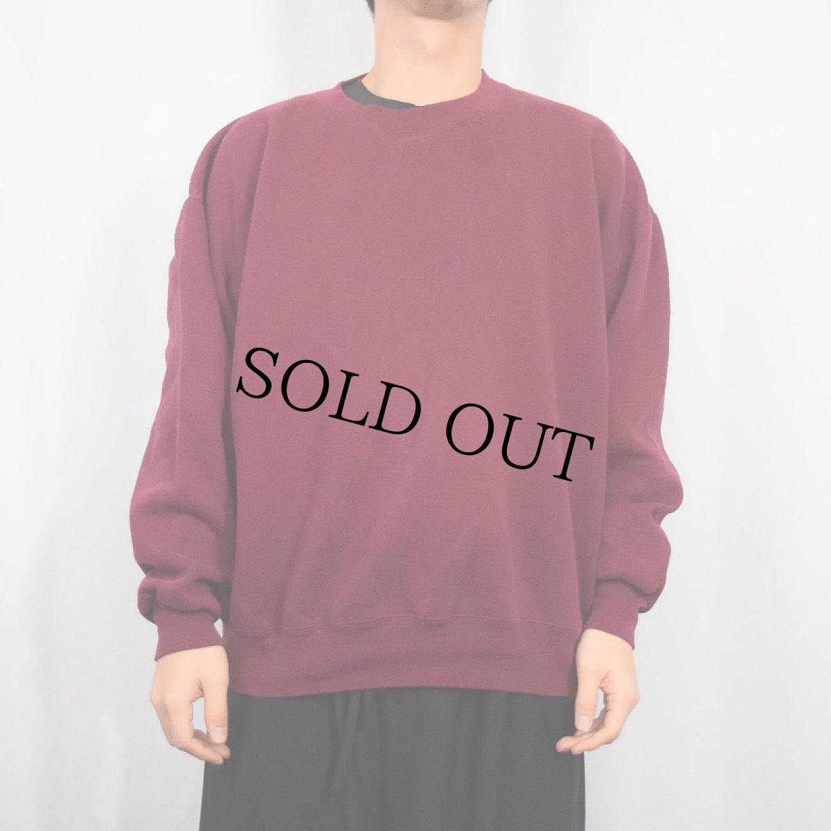 画像2: 90's RUSSELL ATHLETIC USA製 前V 無地スウェット XXL (2)