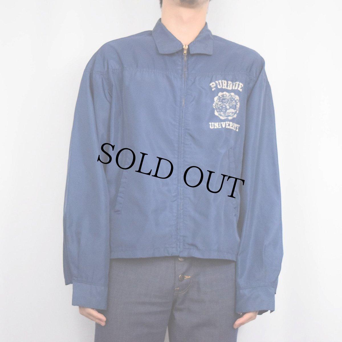 画像2: 60's Champion "PUEDUE" プリントナイロンスイングトップ NAVY L (2)