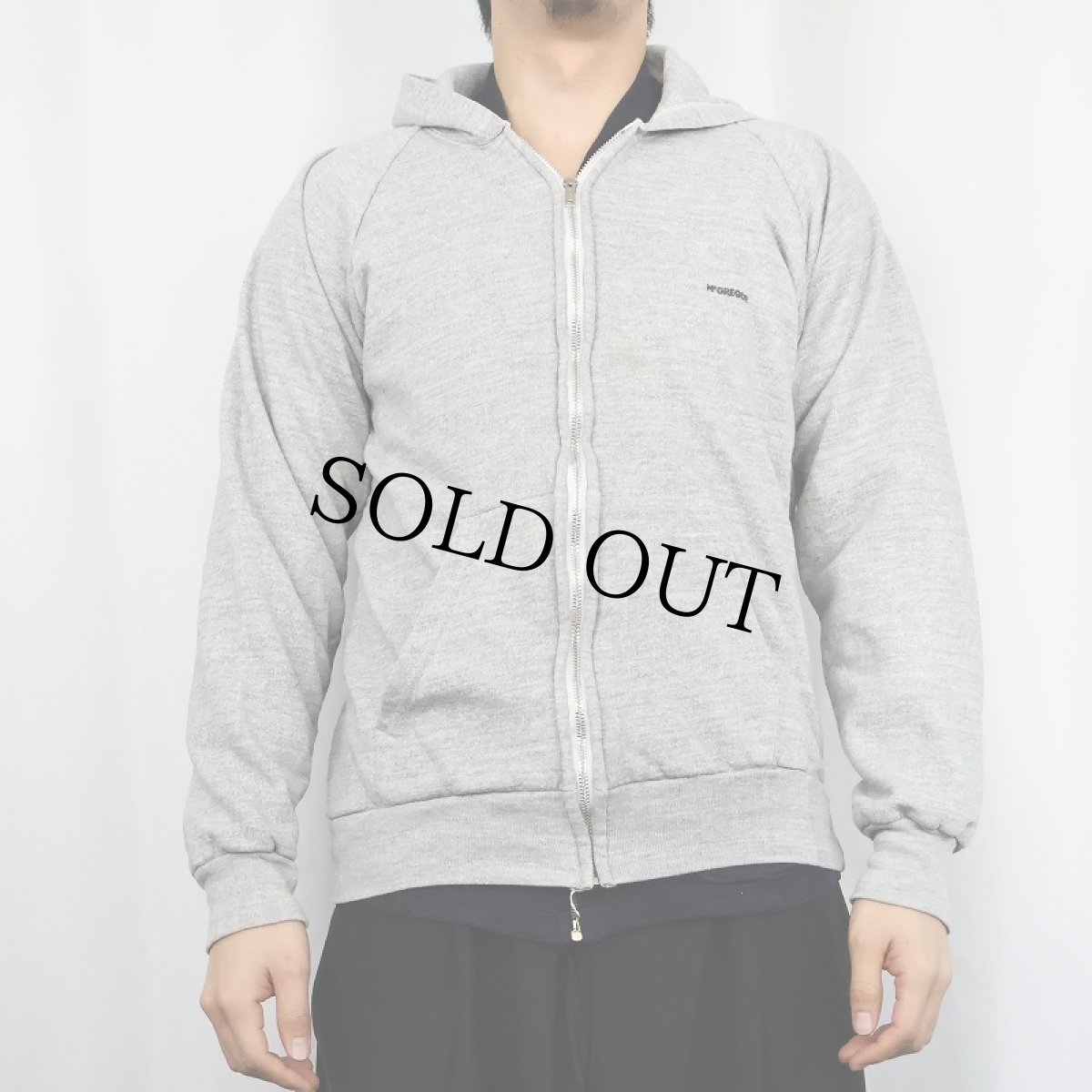 画像2: 80's McGREGOR ロゴプリント 裏サーマル スウェットジップパーカー L (2)