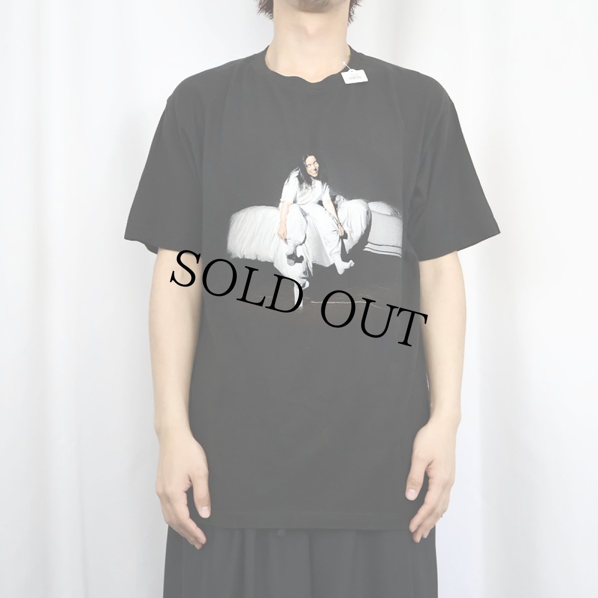 画像3: Billie Eilish "When We All Fall Asleep, Where Do We Go?" ミュージシャンTシャツ BLACK L (3)