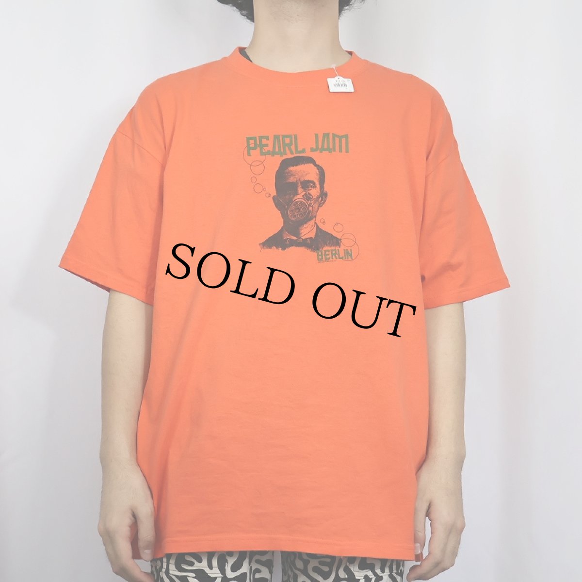 画像2: 2000 PEARL JAM USA製 "BERLIN" オルタナティブロックバンドTシャツ XL (2)