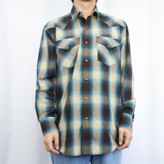 画像2: PENDLETON オンブレーチェック柄 コットン×ポリエステル ウエスタンシャツ M (2)