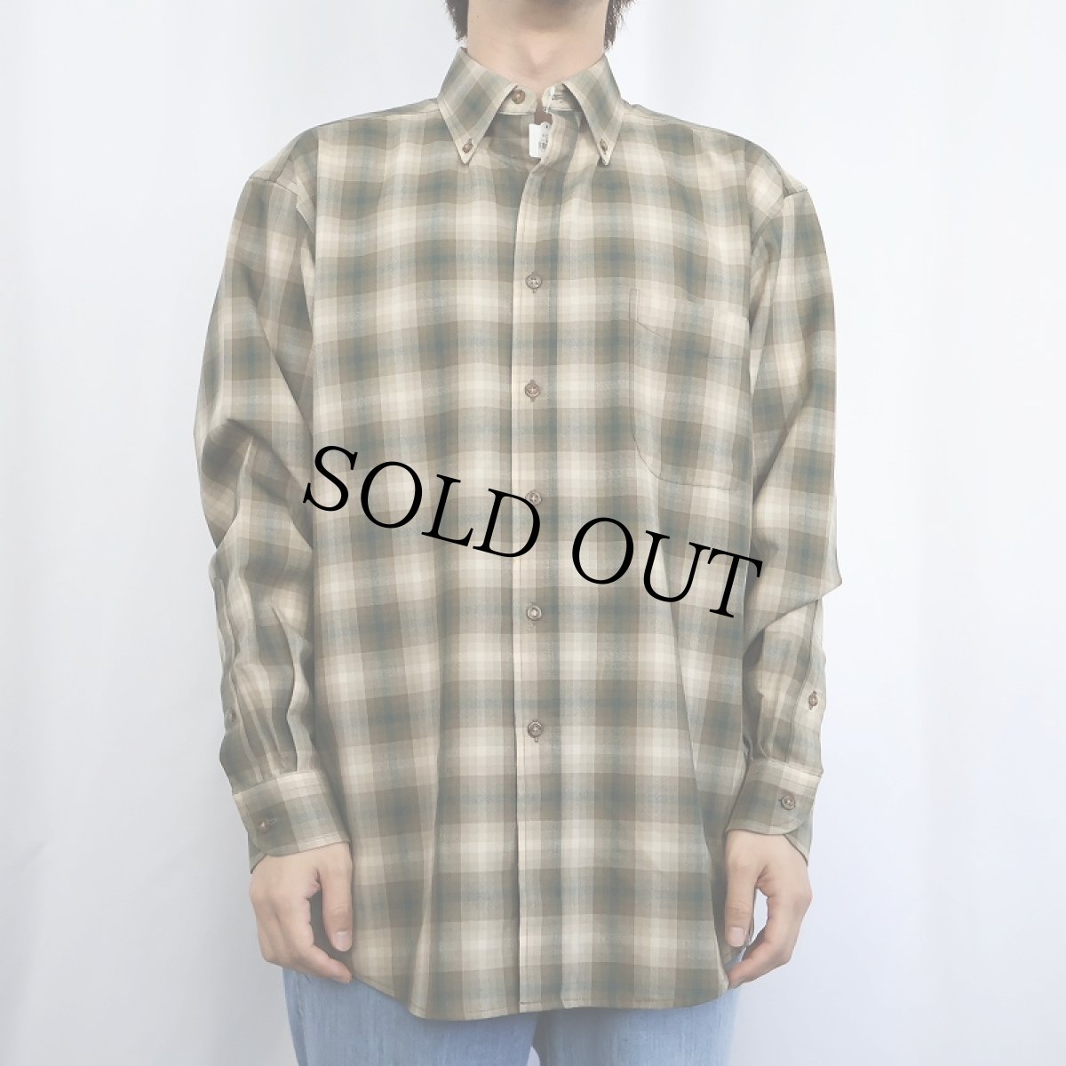画像2: 90's PENDLETON オンブレーチェック柄 ウールボタンダウンシャツ M (2)