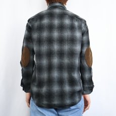 画像3: PENDLETON オンブレーチェック柄 エルボーパッチ付き ウールシャツ M (3)