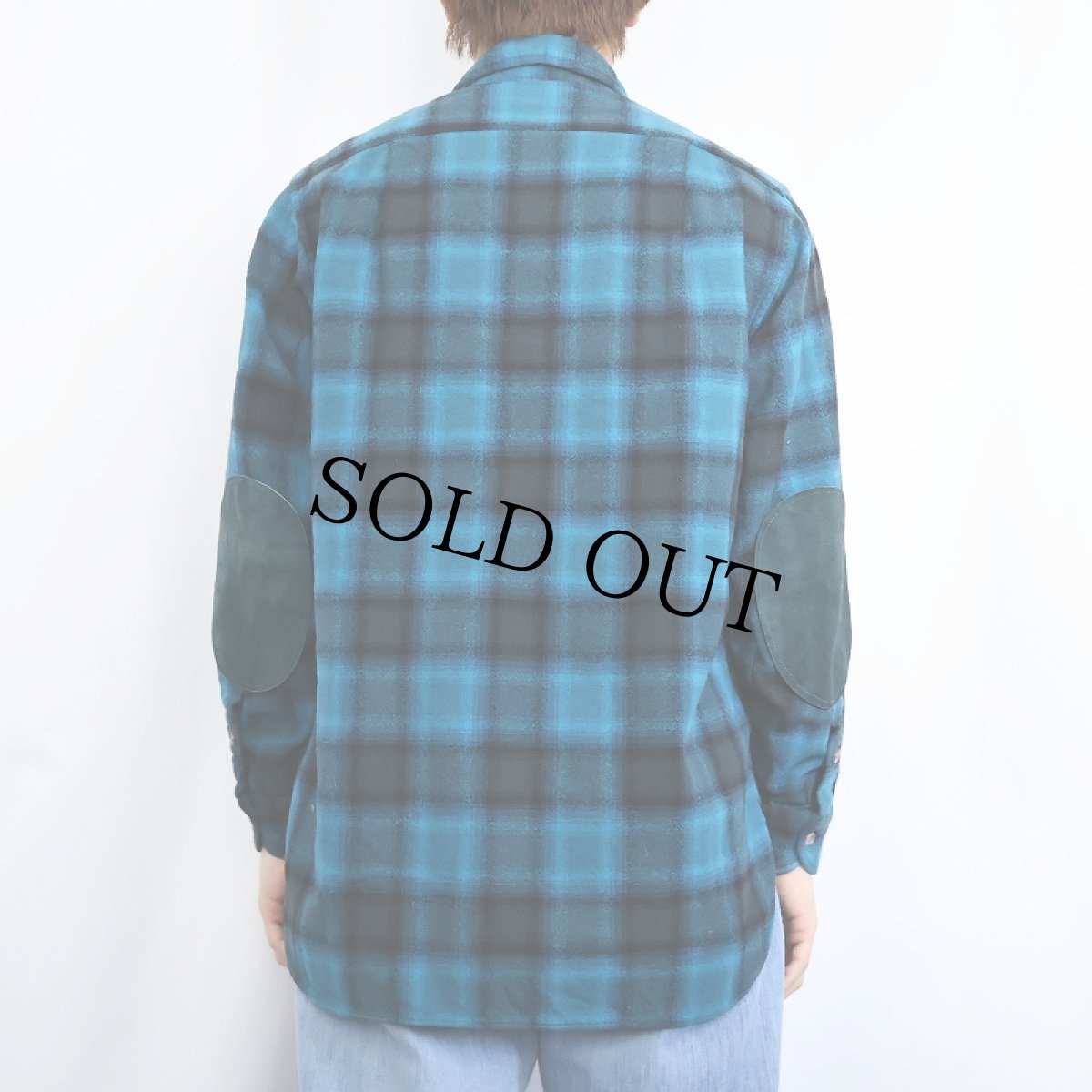 画像3: 60's PENDLETON オンブレーチェック柄 エルボーパッチ付き ウールシャツ SIZE16 (3)