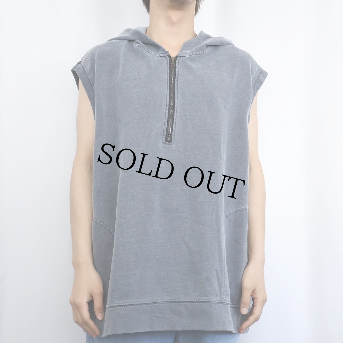 画像2: 90's GRAMICCI USA製 ハーフジップ ノースリーブスウェットフーディー XL (2)