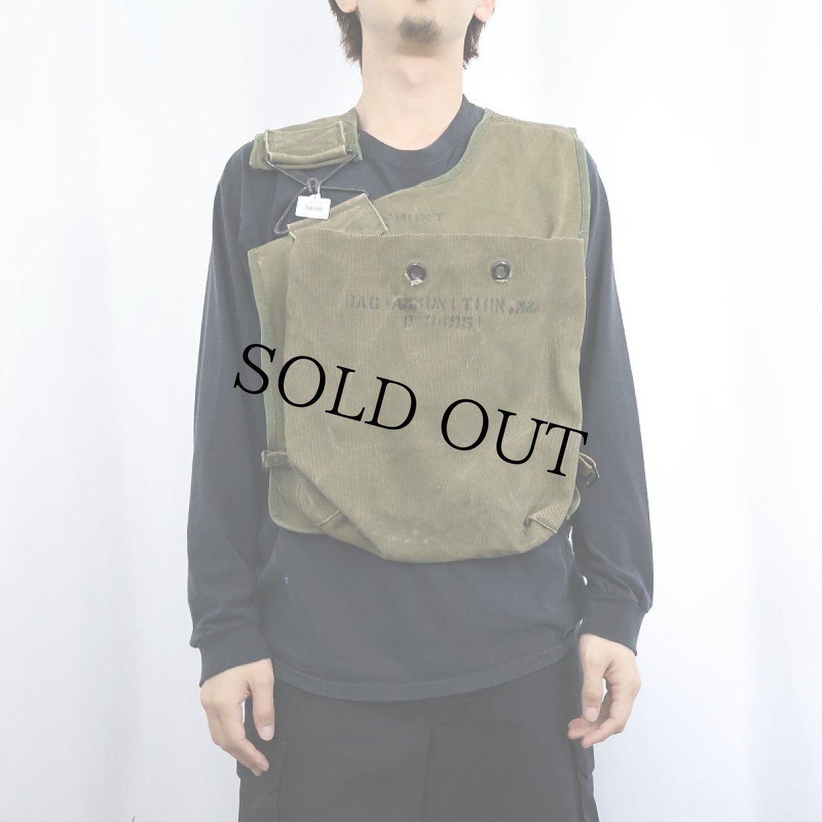 画像4: 40's WWII U.S.ARMY Ammunition Carrying Bag M2 (4)