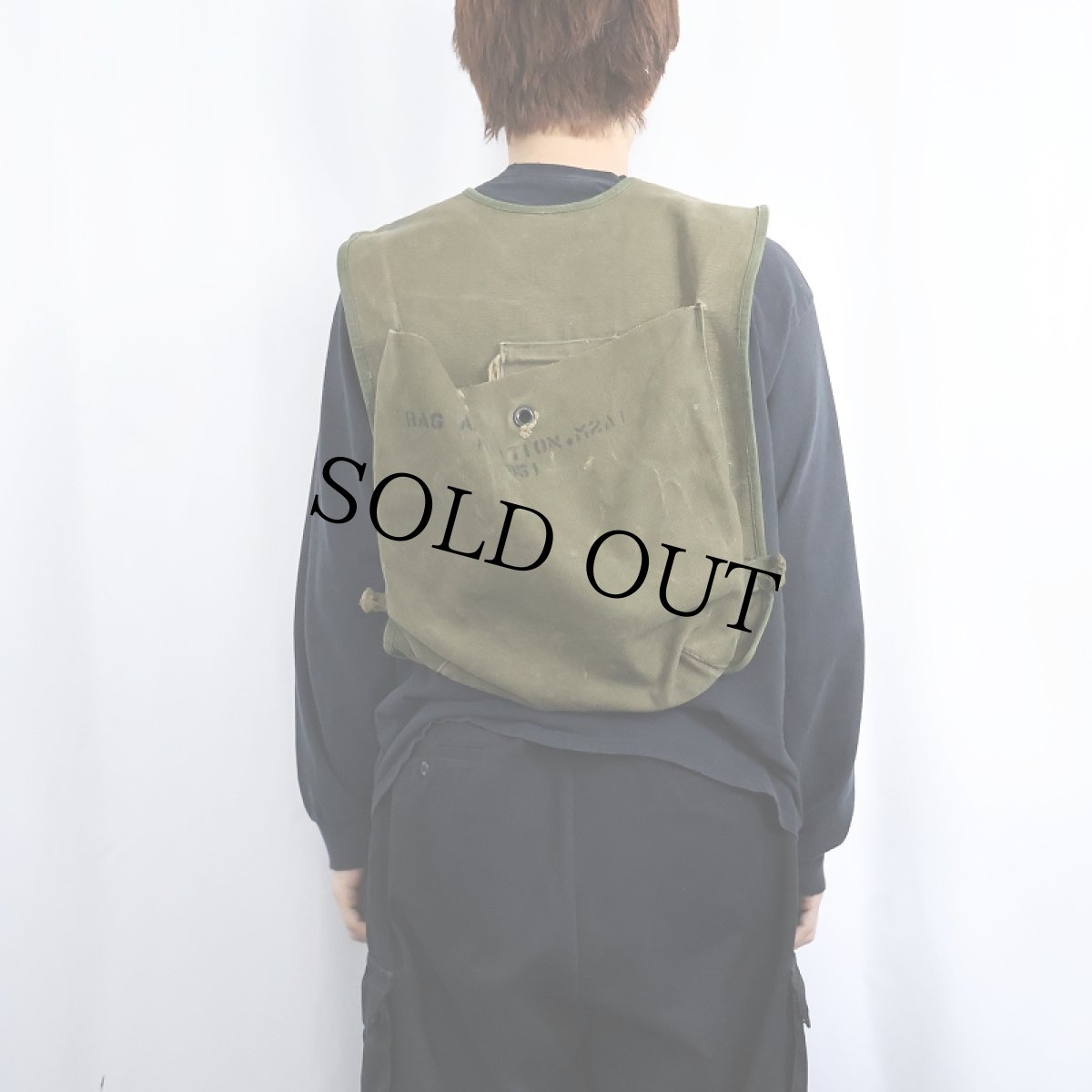 画像3: 40's WWII U.S.ARMY Ammunition Carrying Bag M2 (3)