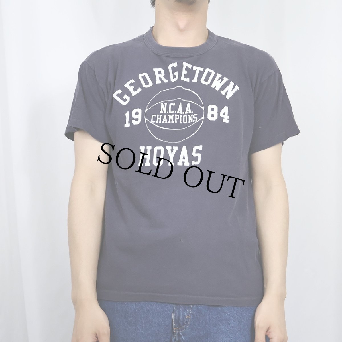 画像2: 80's RUSSELL ATHLETIC USA製 "GEORGETOWN HOYAS" プリントTシャツ NAVY L (2)
