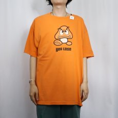 画像2: スーパーマリオ "クリボー" ゲームキャラクタープリントTシャツ XL (2)