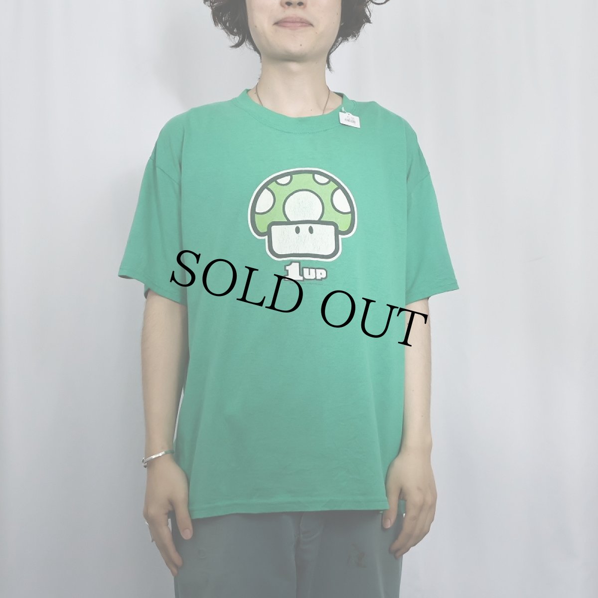 画像2: 2000's Nintendo スーパーマリオ "1UPキノコ" ゲームキャラクタープリントTシャツ (2)
