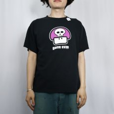 画像2: 2003 Nintendo スーパーマリオ "毒キノコ" ゲームキャラクタープリントTシャツ BLACK M (2)