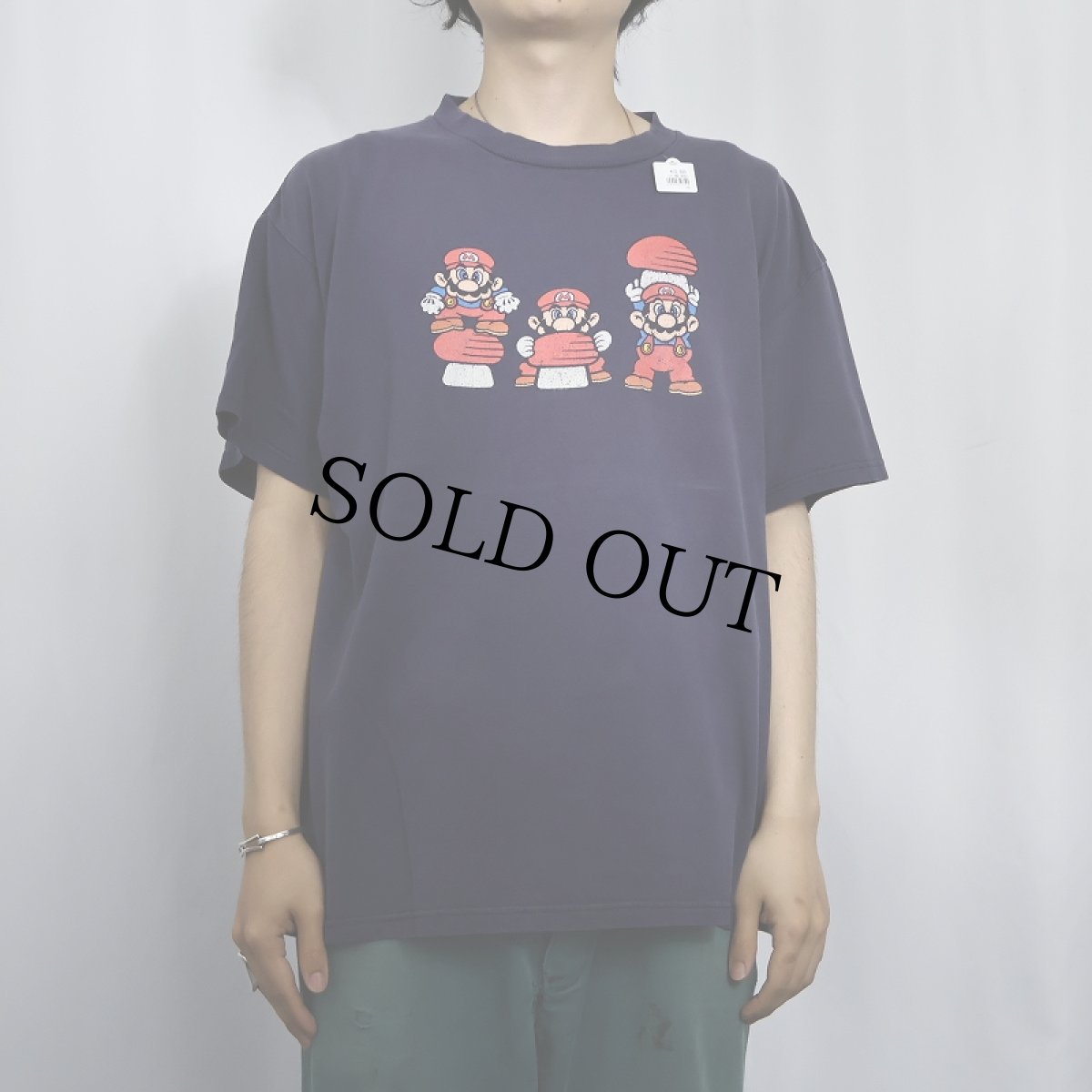 画像2: スーパーマリオ ゲームキャラクタープリントTシャツ NAVY L (2)