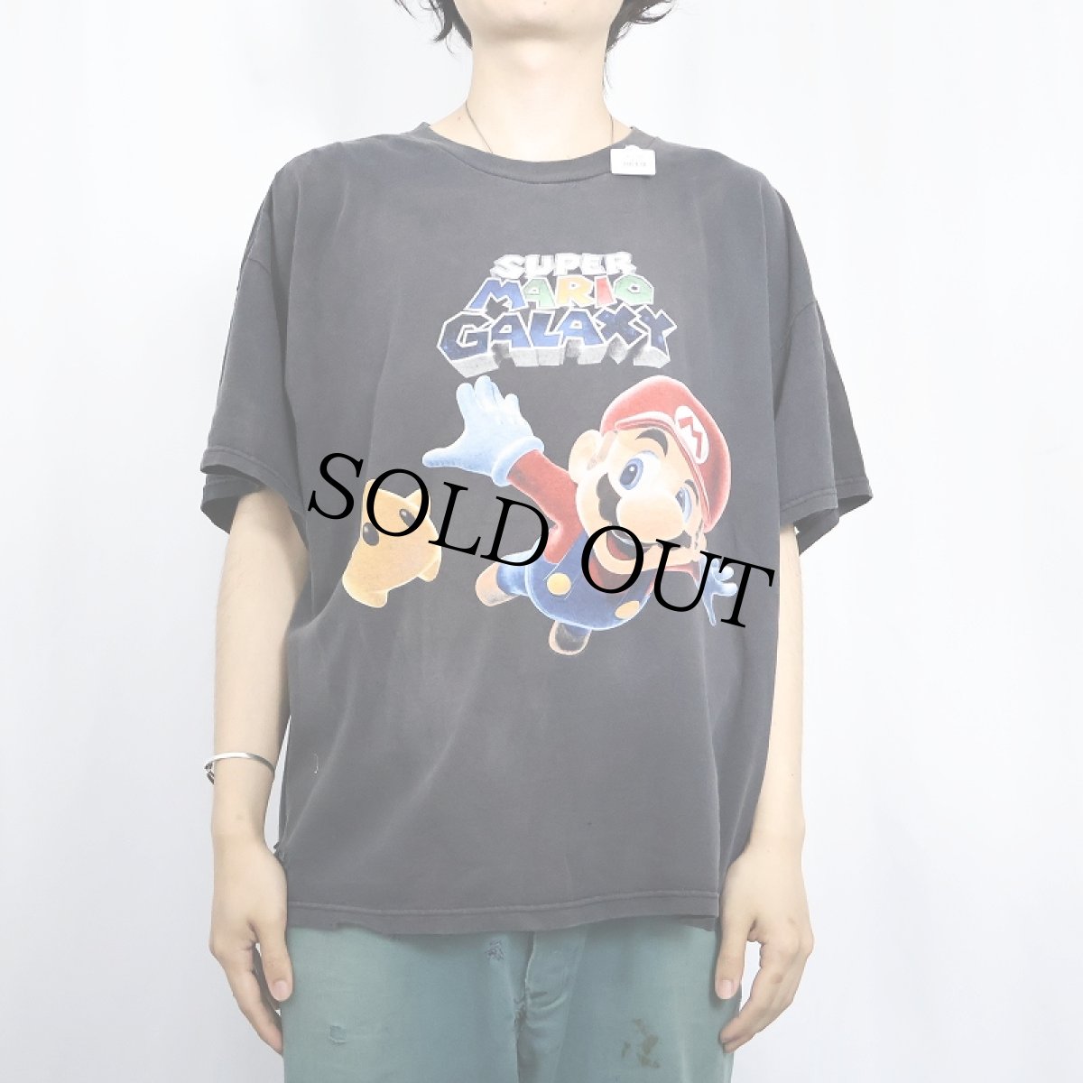 画像2: SUPER MARIO GALAXY ゲームキャラクタープリントTシャツ (2)