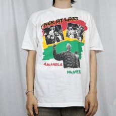 画像2: 90's Nelson Mandela USA製 "FREE AT LAST" 南アフリカ元大統領プリントTシャツ L (2)