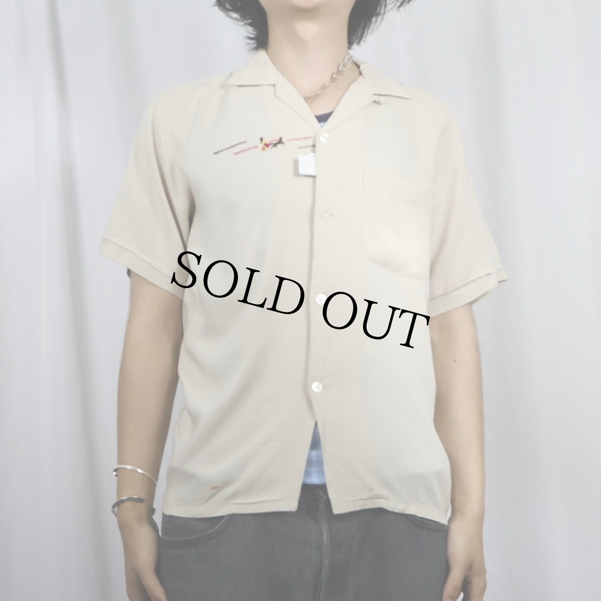 画像2: 60's〜 Designer COLLECTION br CAMPUS 刺繍入り レーヨン混 オープンカラーシャツ S (2)